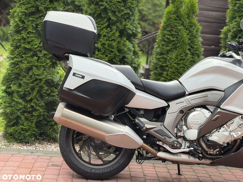 BMW K - 9