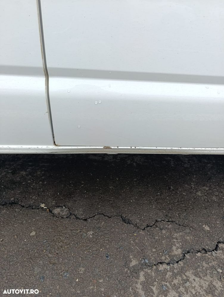 Volkswagen Transporter 2.0 75 kW KR - 31