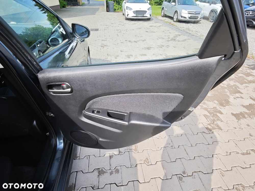 Mazda 2 1.5 Dynamic - 35