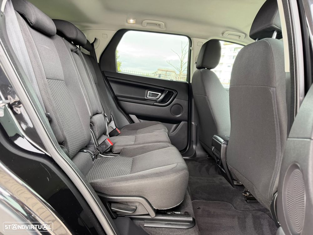 Land Rover Discovery Sport 2.0 eD4 HSE - 9