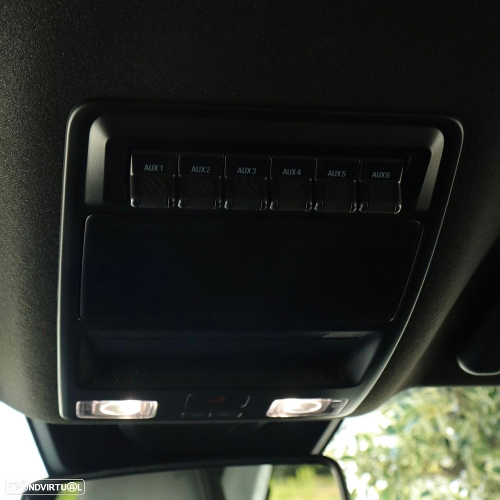 Ford Ranger 3.0 EcoBlue CD Platinum 4WD Aut. — fotografia 28