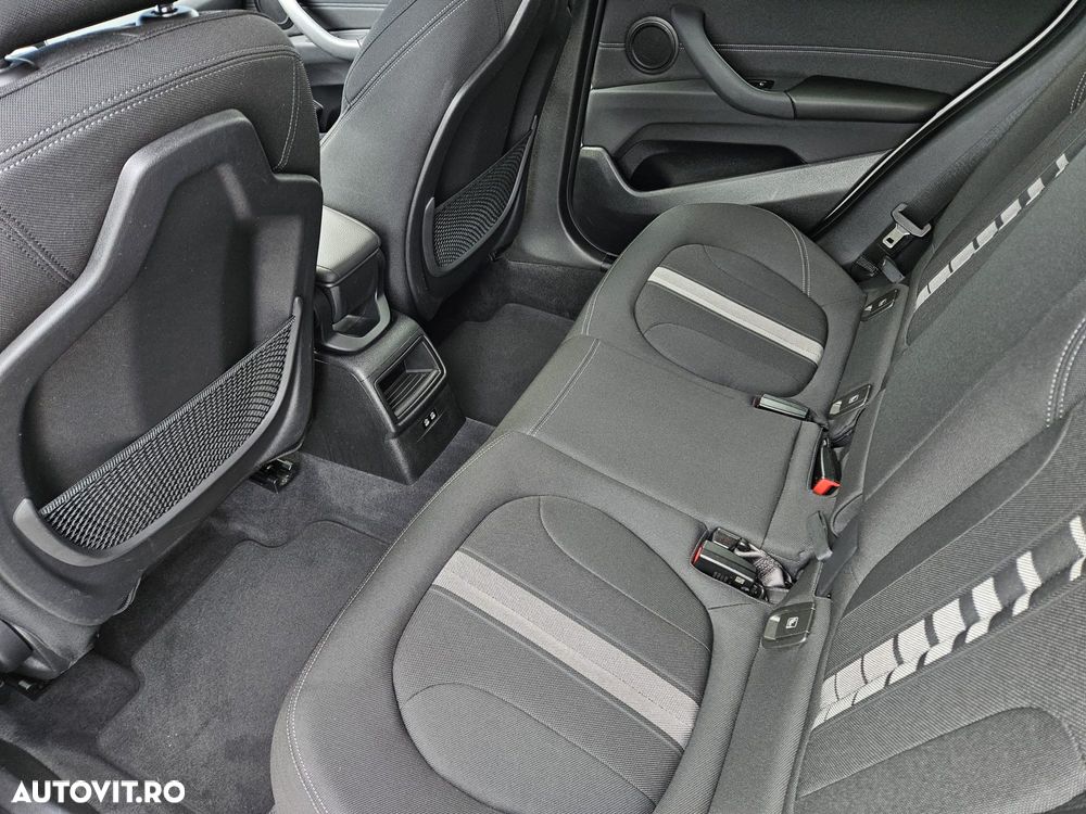 BMW X1 sDrive18d Aut. Sport Line - 12