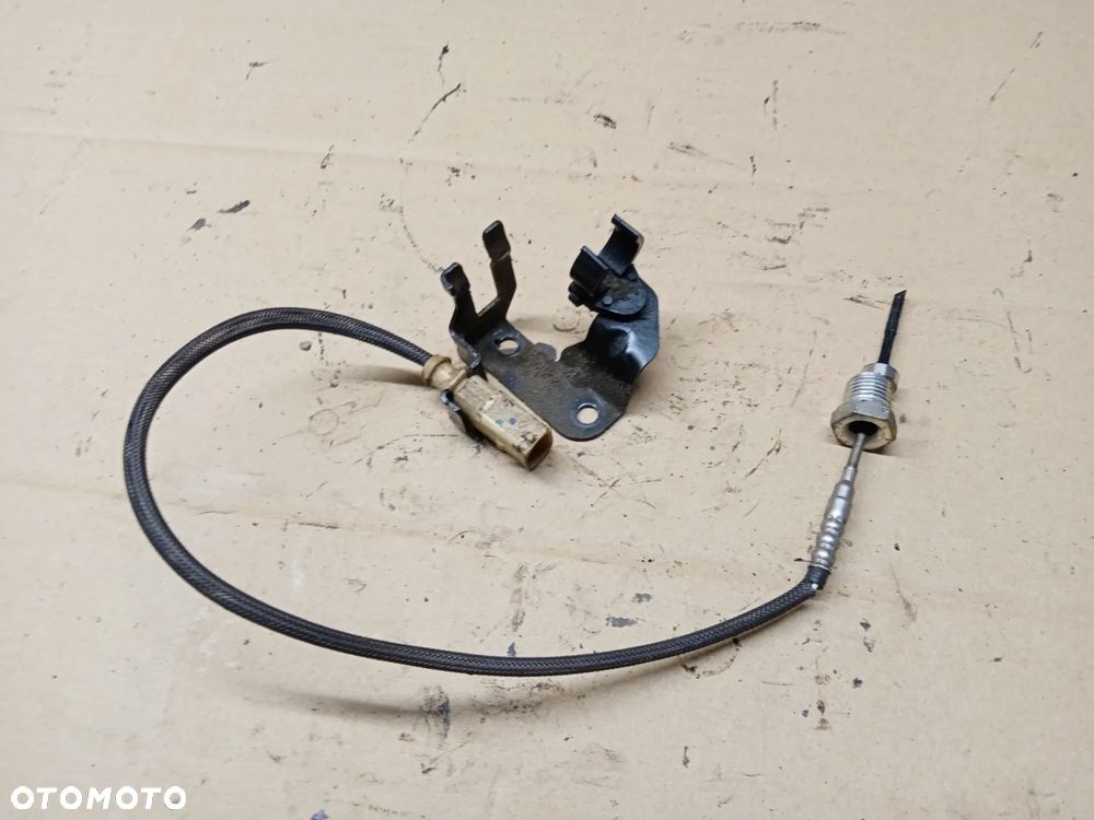 Czujnik temperatury spalin sonda Audi Q5 3.0 TDI CTB 059906088CT - 1