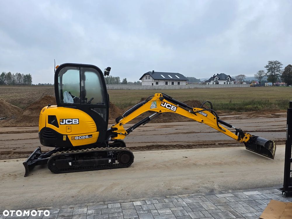 JCB JCB 8026 mini koparka 3 łyżki szybkozłącze 1 wł sprowadzona serwisowana idealna 8025 - 29