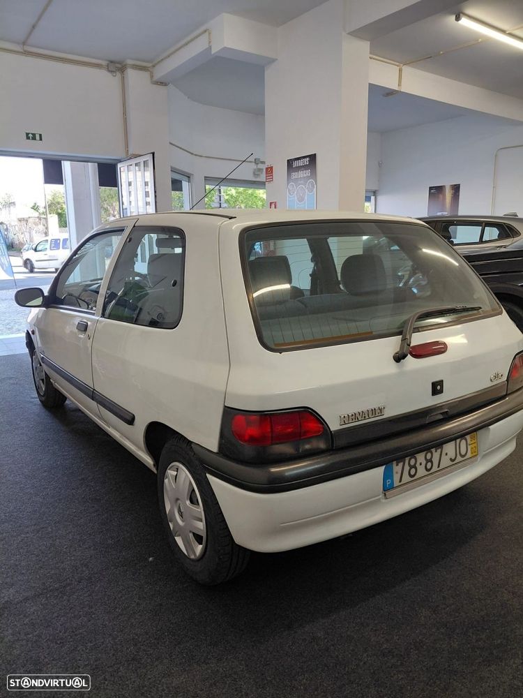 Renault Clio 1.2 - 4