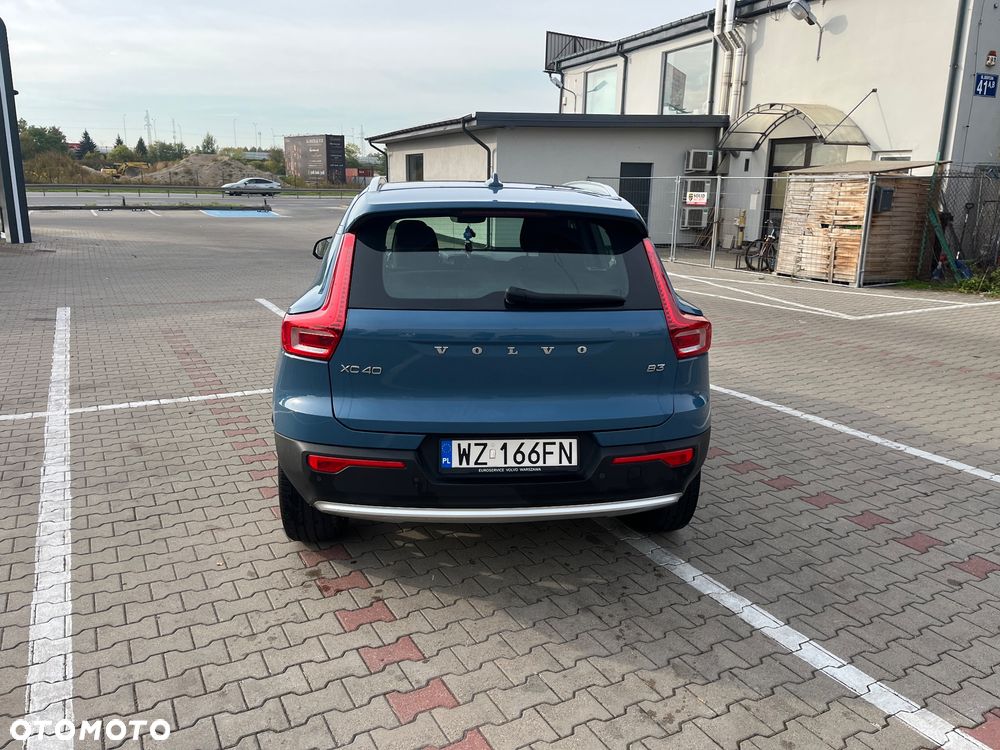 Volvo XC 40 B3 Core - 8