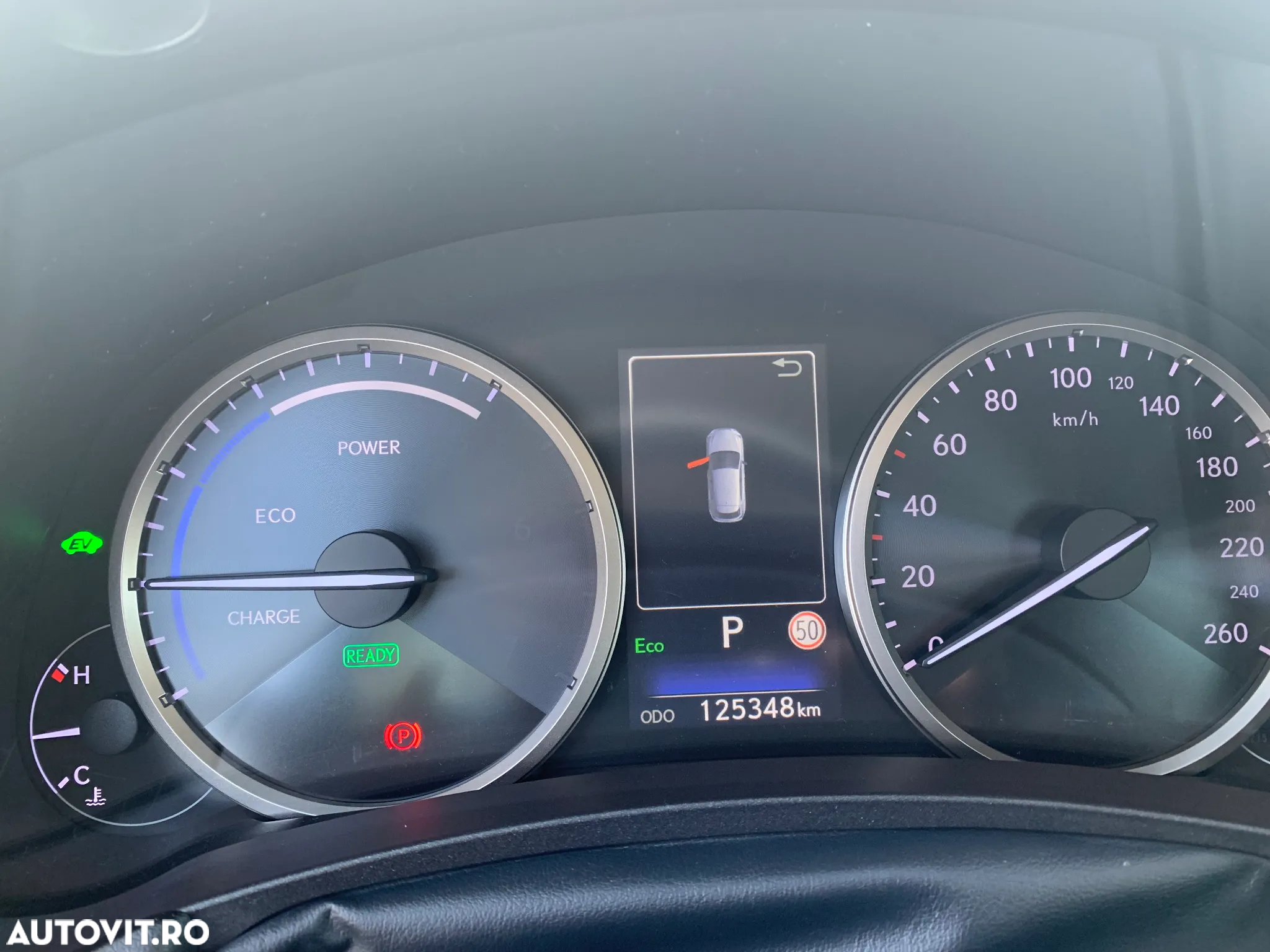 Lexus Seria NX - 16