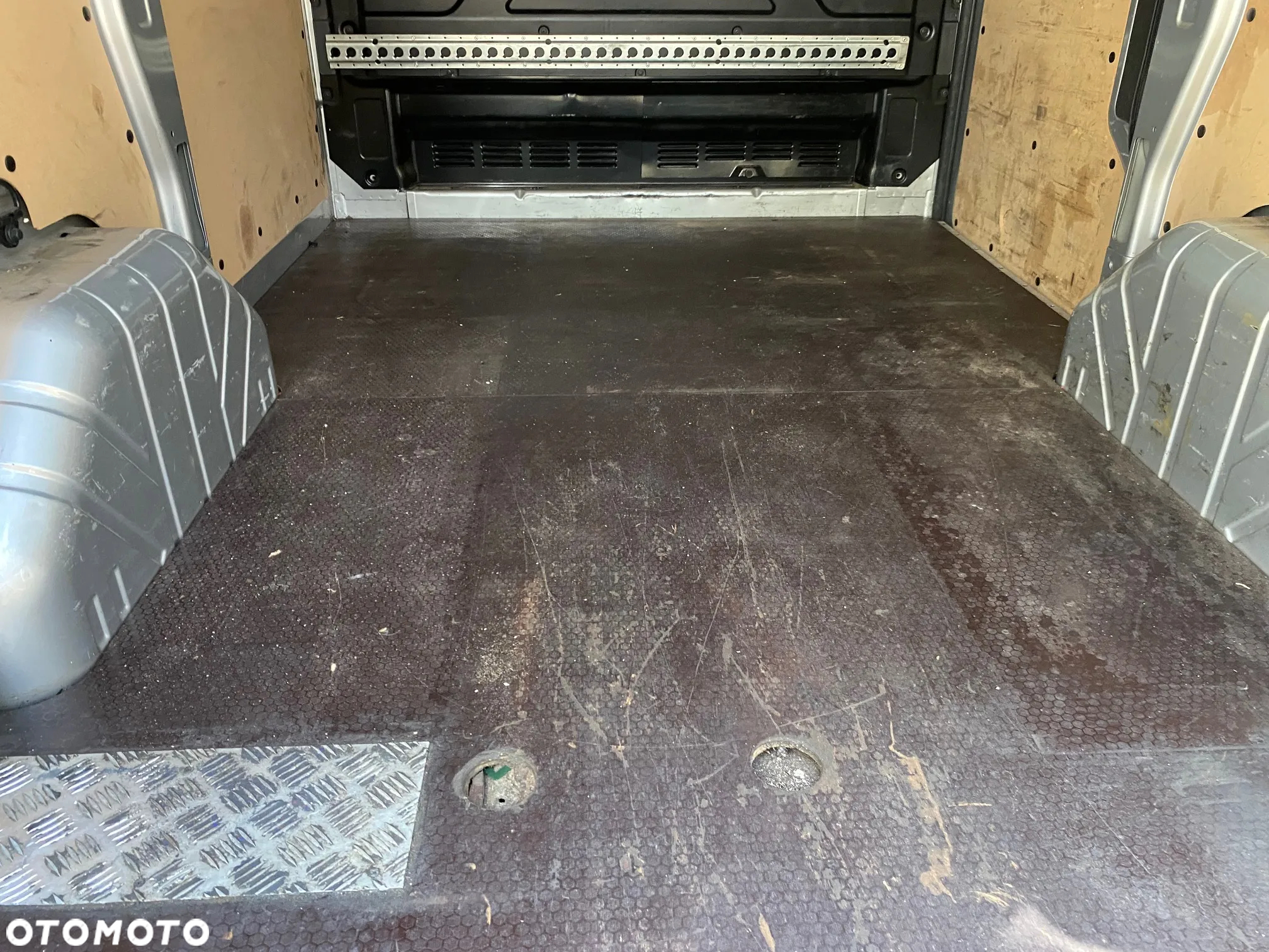 Ford TRANSIT CUSTOM - 25