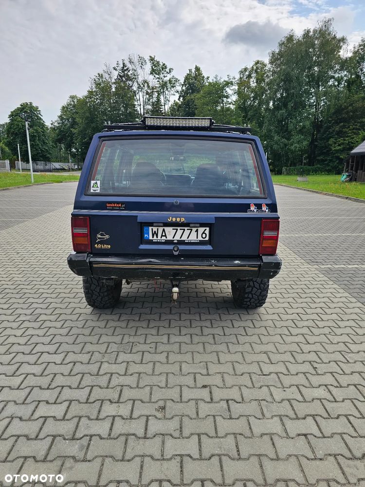 Jeep Cherokee 4.0 Limited - 5