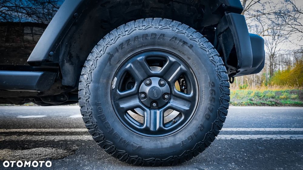 Jeep Wrangler - 15