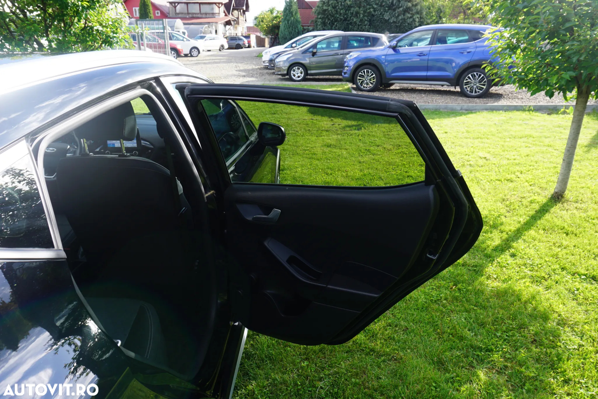 Ford Fiesta 1.0 EcoBoost Start-Stop ST-LINE - 11