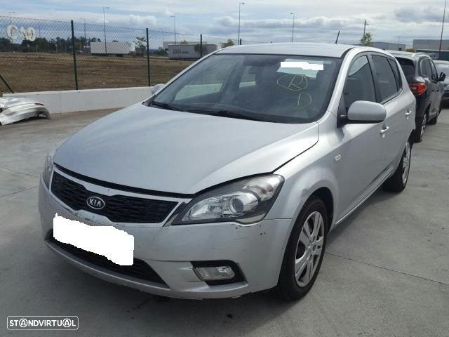 Peças Kia Ceed 1.6TDI 2010 - 1