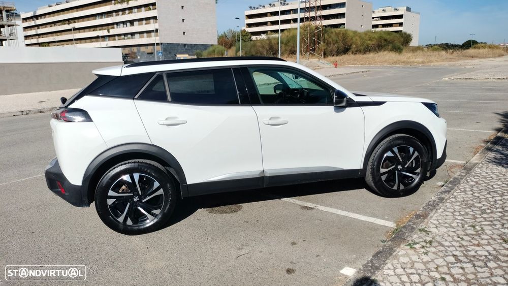 Peugeot 2008 1.2 PureTech Allure Pack EAT8 - 8
