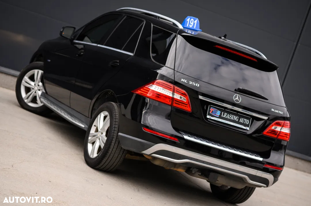 Mercedes-Benz ML 350 BlueTec 4MATIC Aut - 3