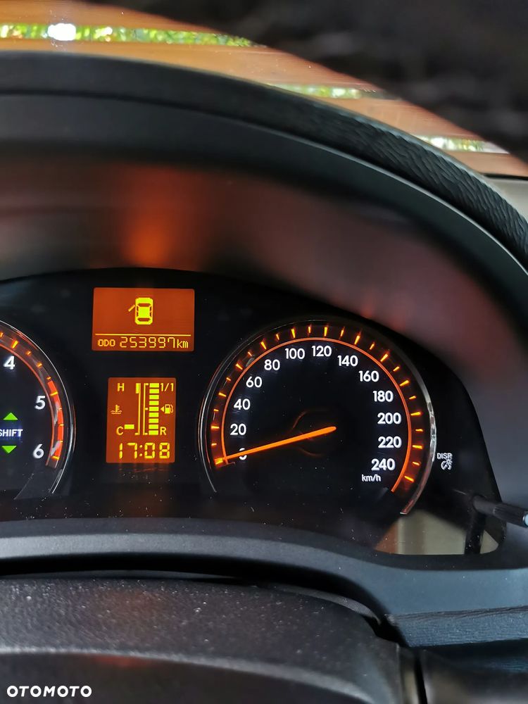 Toyota Avensis 2.0 D-4D Sol - 13