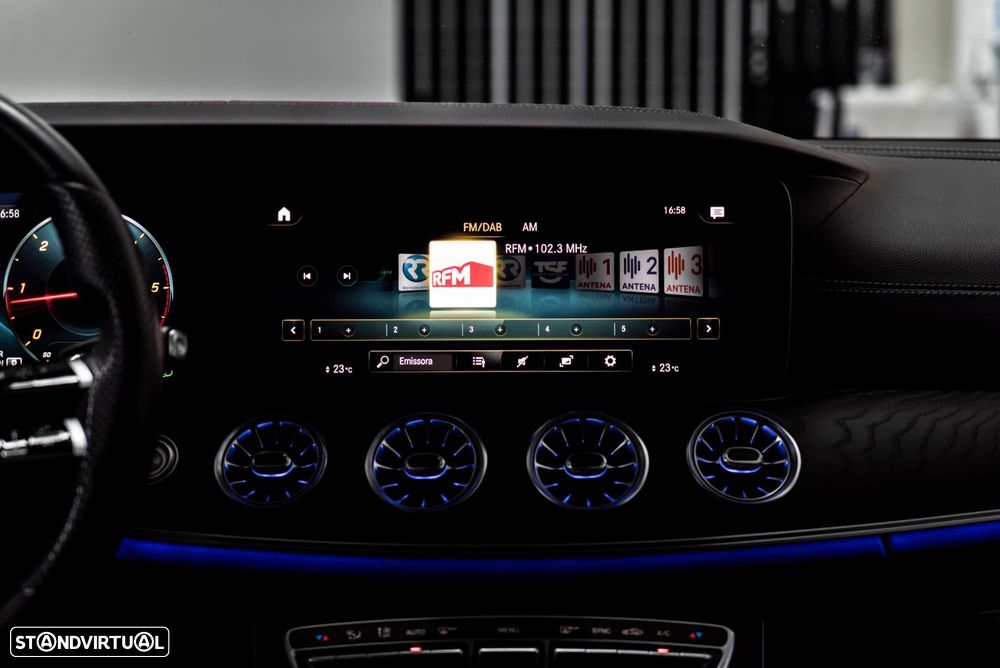 Mercedes-Benz E 220 d AMG Line - 27