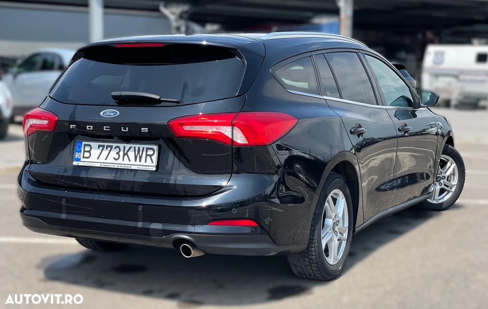 Ford Focus 1.0 EcoBoost Connected - 6