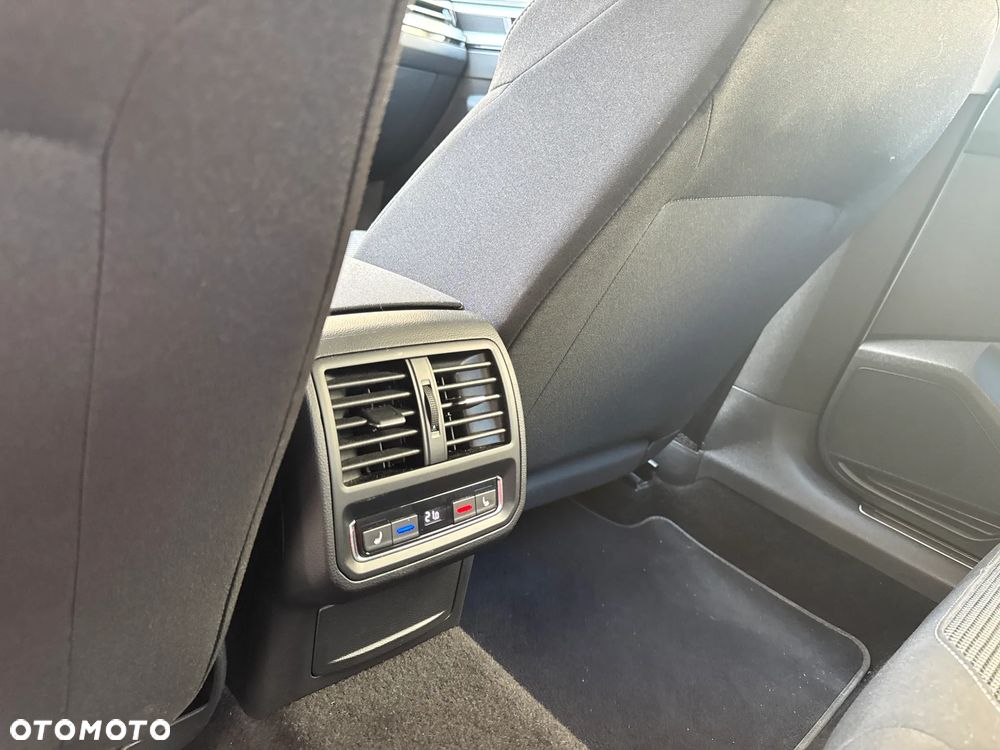 Volkswagen Arteon 2.0 TDI SCR Essence DSG - 12