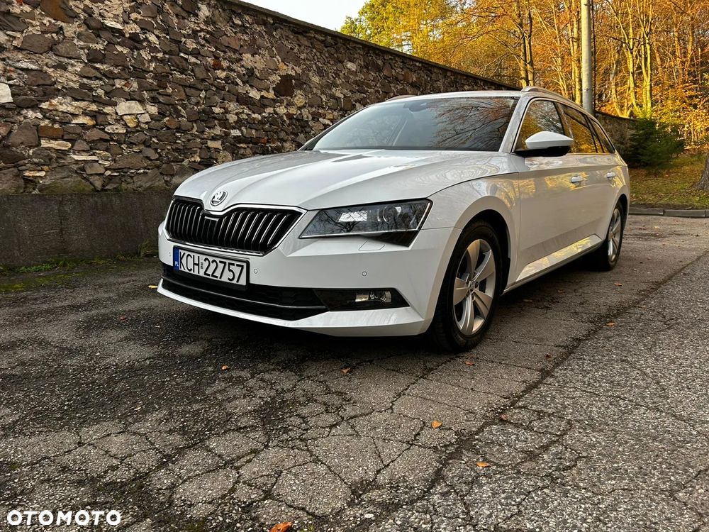Skoda Superb 2.0 TDI 4x4 Style - 8