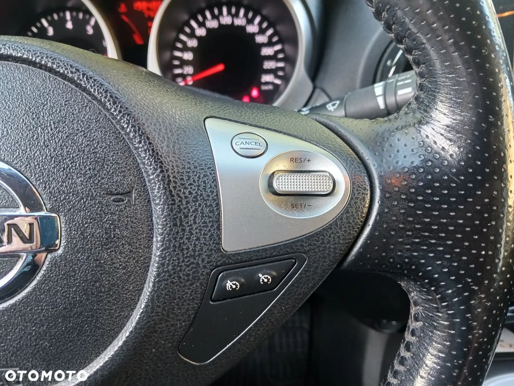 Nissan Juke 1.6 Start/Stop Tekna - 16
