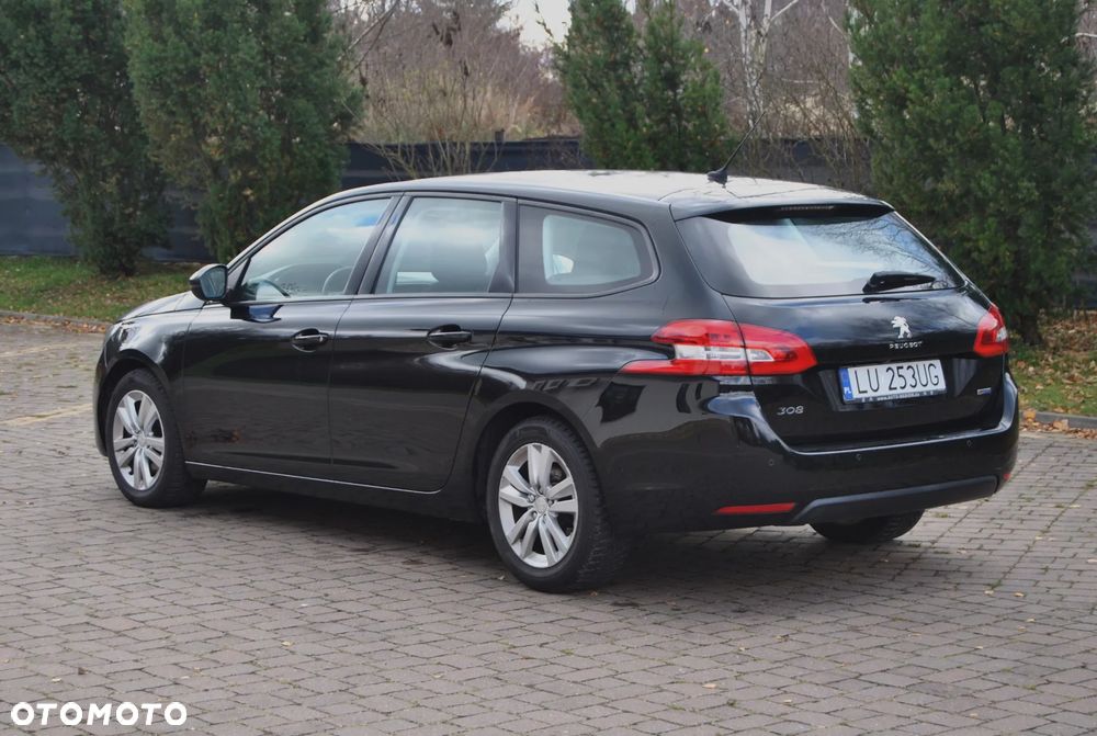 Peugeot 308 HDi FAP 150 Family - 4
