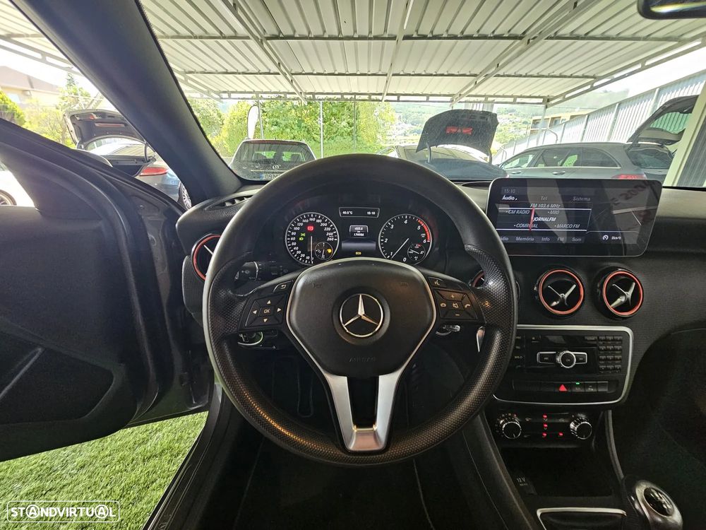Mercedes-Benz A 180 CDI (BlueEFFICIENCY) - 15