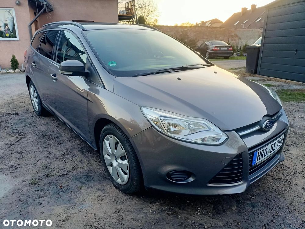 Ford Focus 1.0 EcoBoost Start-Stopp-System - 23