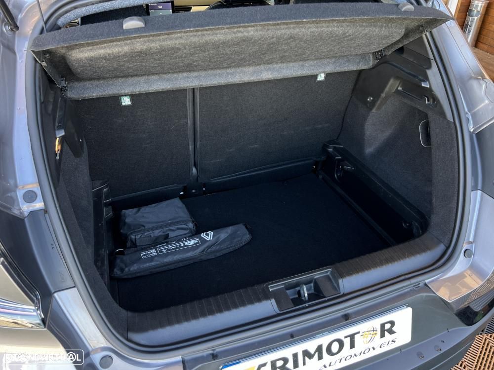 Renault Captur 1.0 TCe Techno Bi-Fuel - 18