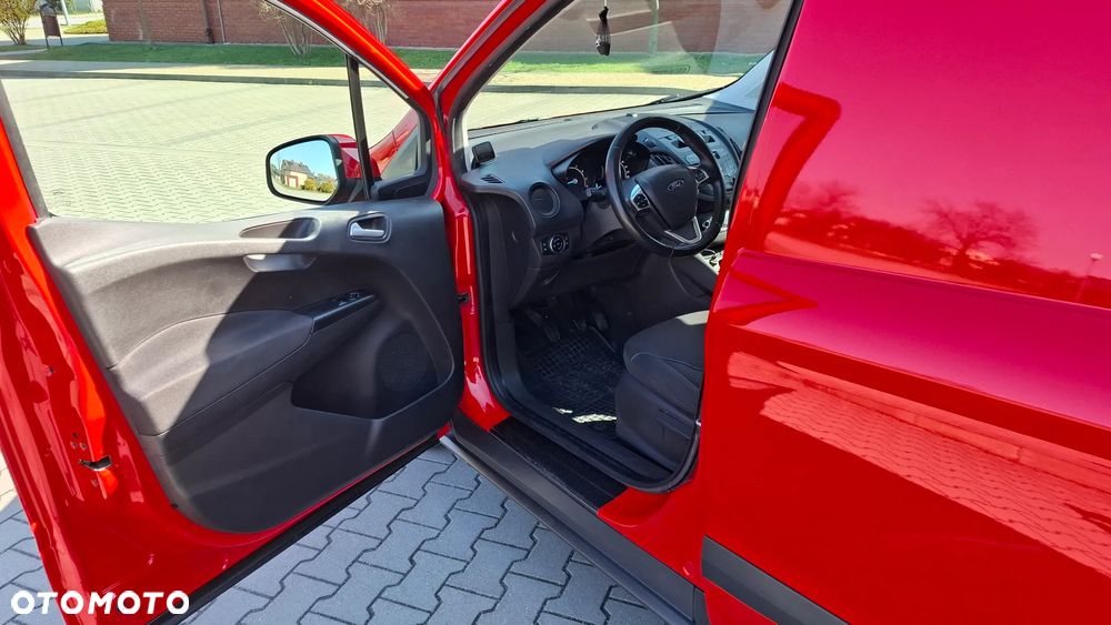 Ford Transit Courier Trend - 19