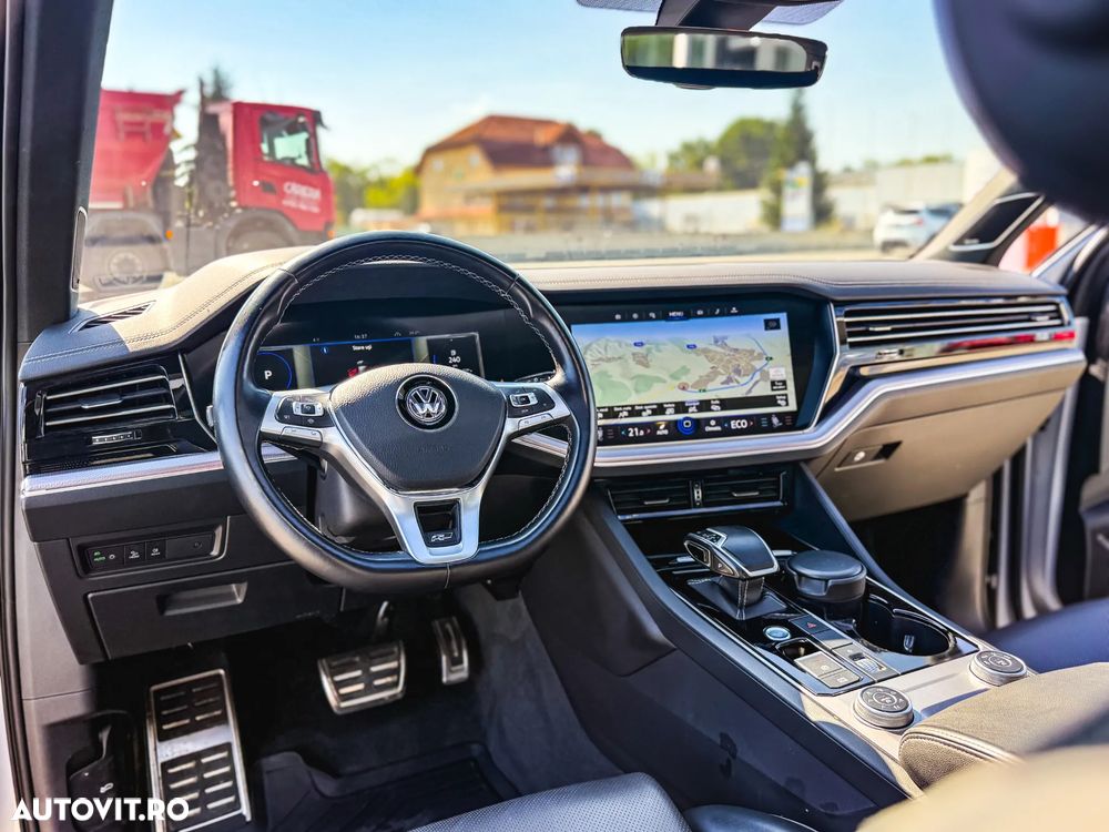 Volkswagen Touareg V6 TDI R-Style - 11