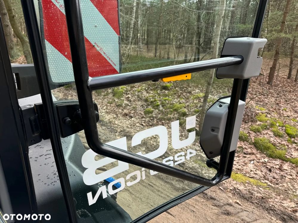 JCB Fastrac 4220 ICON | DEMO |220 KM |2022 ROK - 35