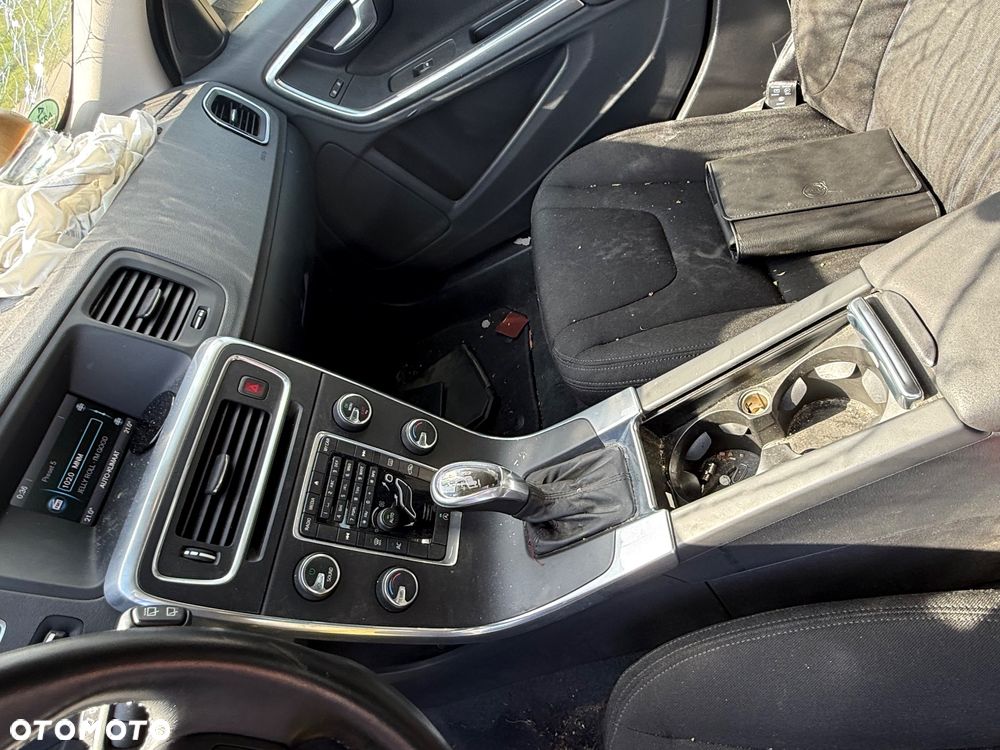 Volvo V60 D3 Geartronic Kinetic - 7