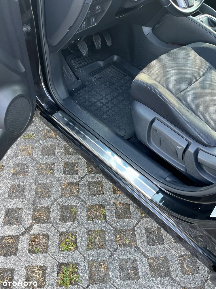 Nissan Qashqai 1.6 DIG-T N-Tec - 19