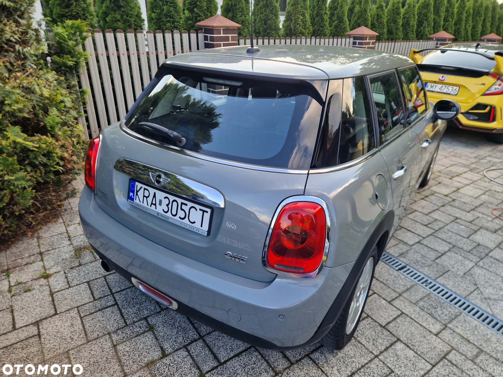 MINI ONE Standard - 12