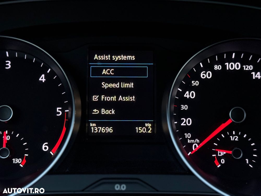 Volkswagen Passat 2.0 TDI (BlueMotion Technology) Comfortline - 15