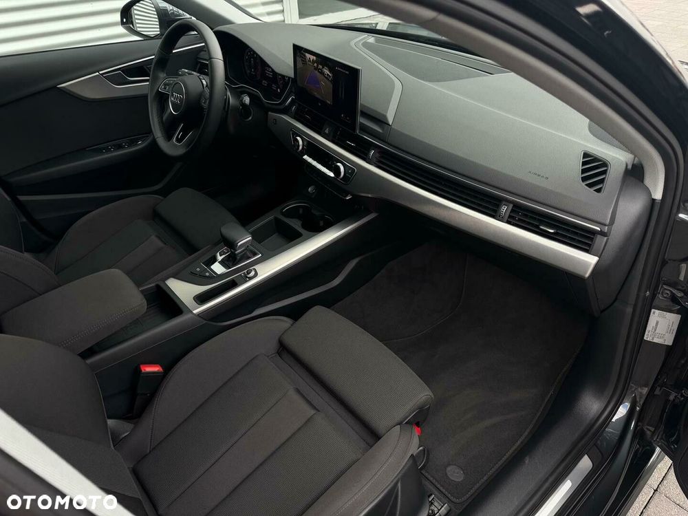 Audi A4 - 16
