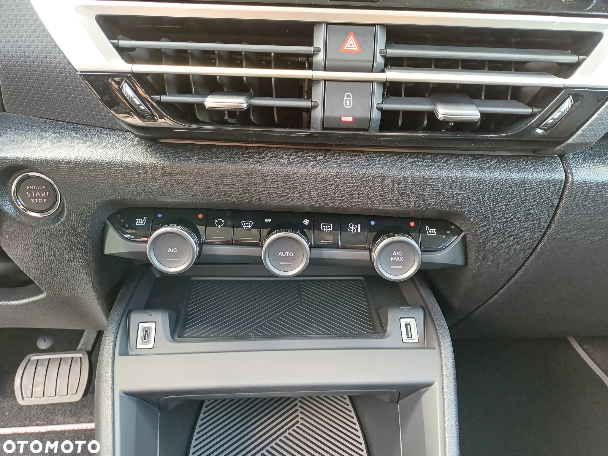 Citroën C4 1.2 mHEV Collection eDCT6 - 16