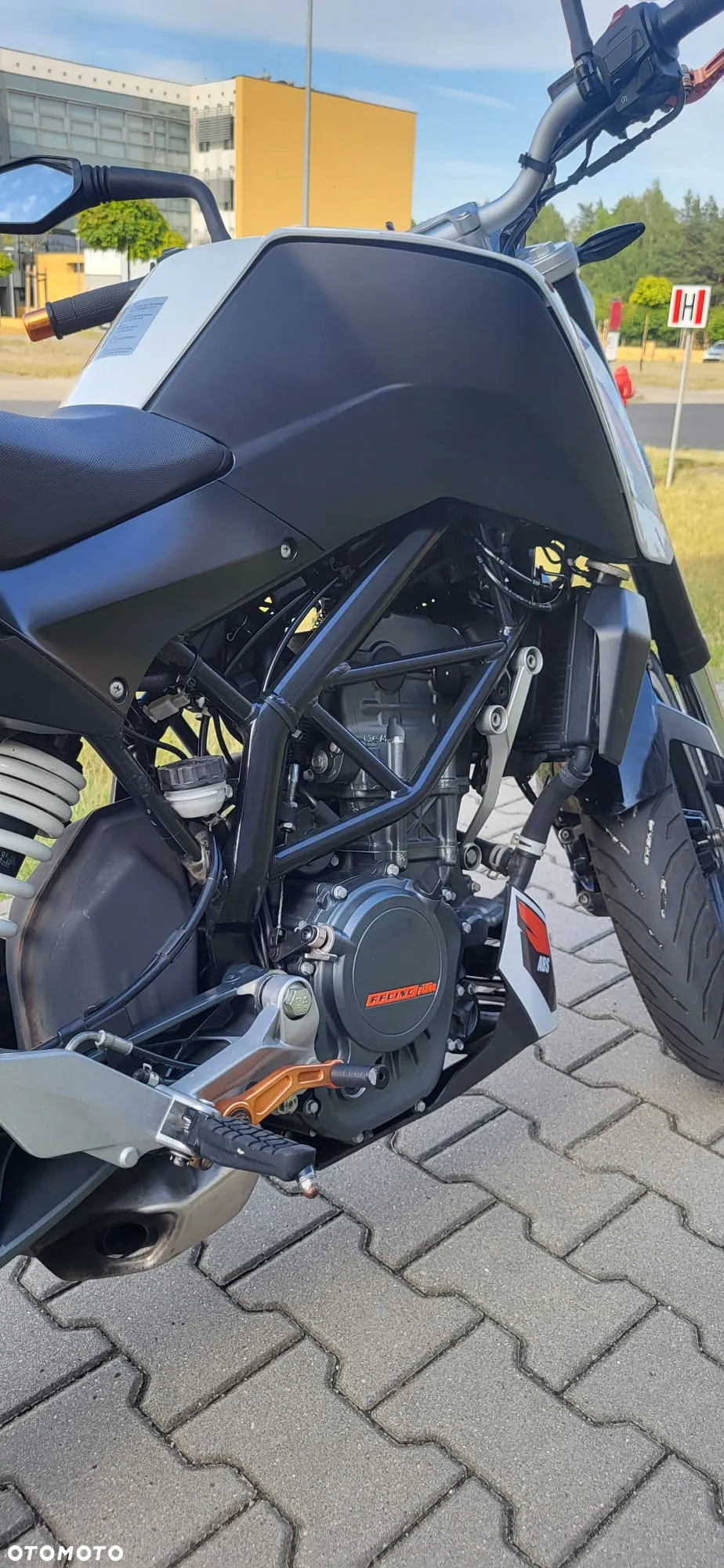 KTM Duke - 8