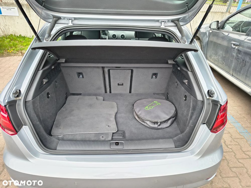 Audi A3 Sportback 1.4 TFSI e-tron sport - 21