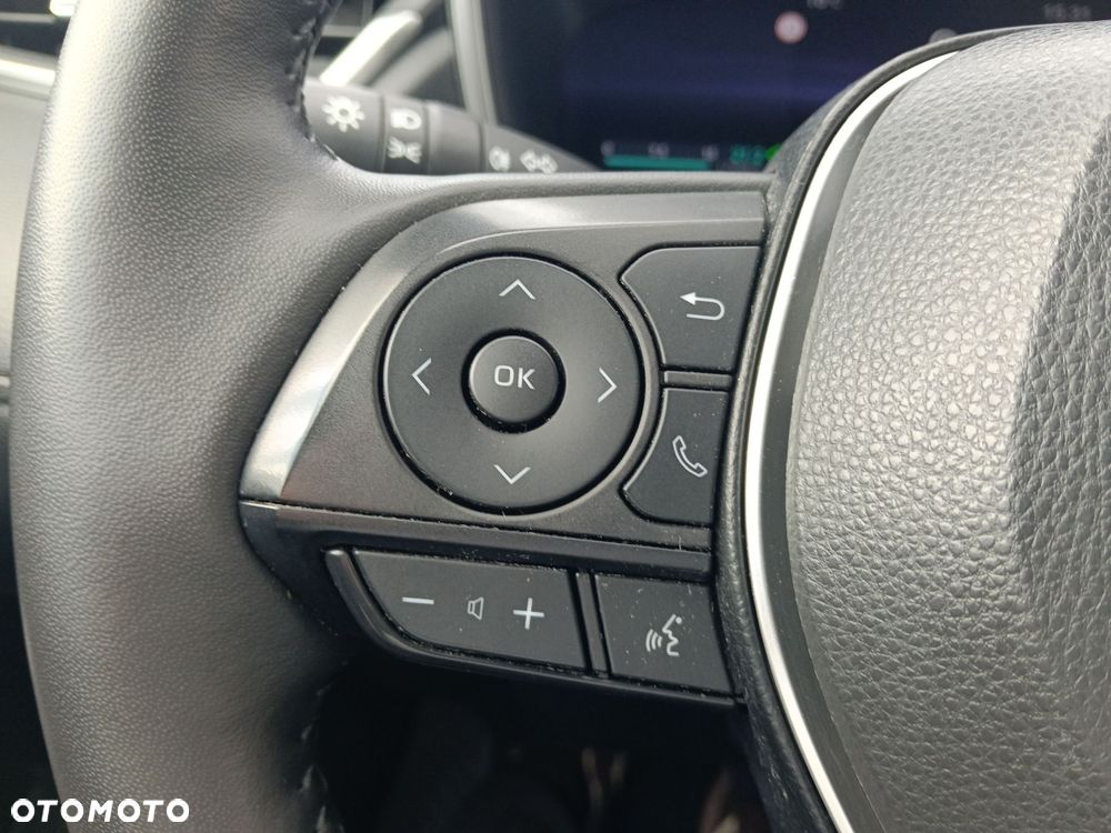 Toyota Corolla Cross - 20