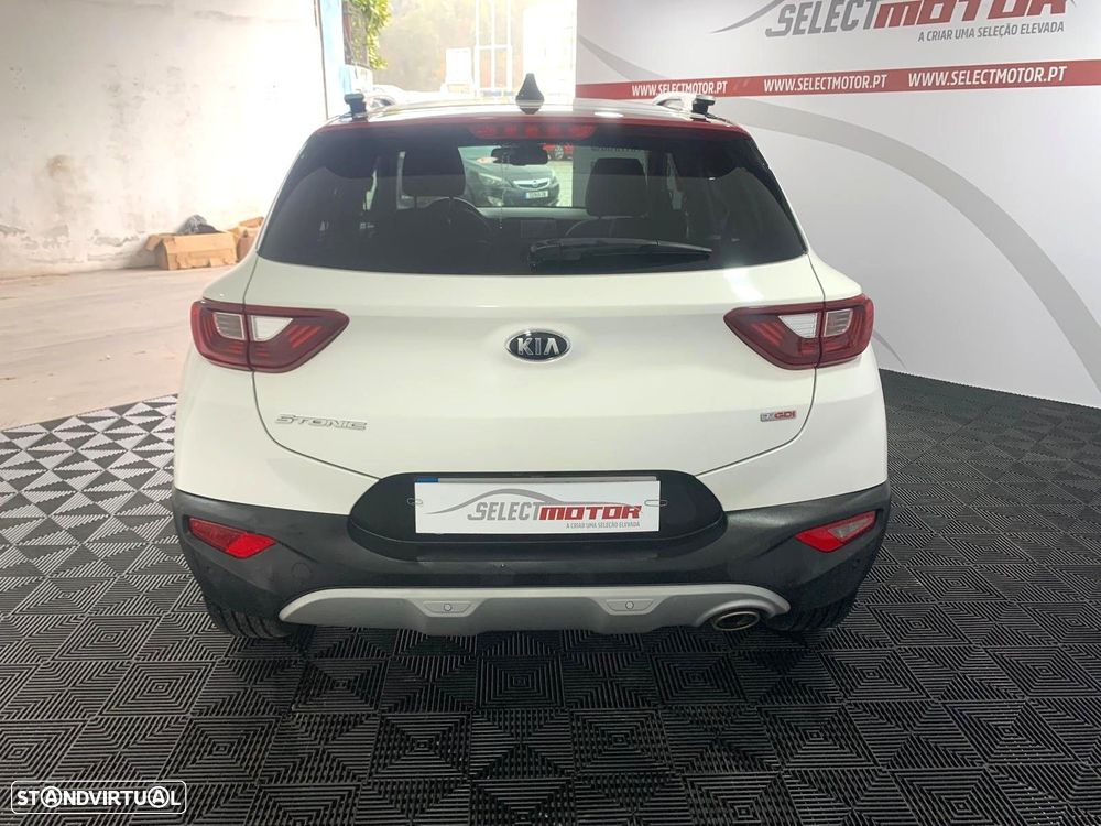 Kia Stonic - 4