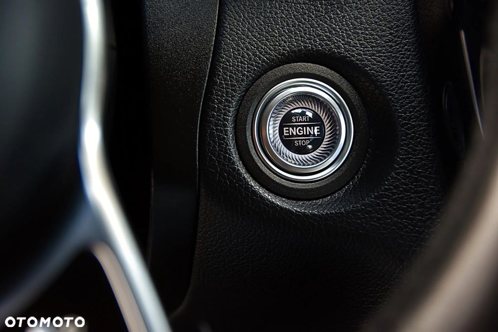 Mercedes-Benz GLC 200 4-Matic - 34