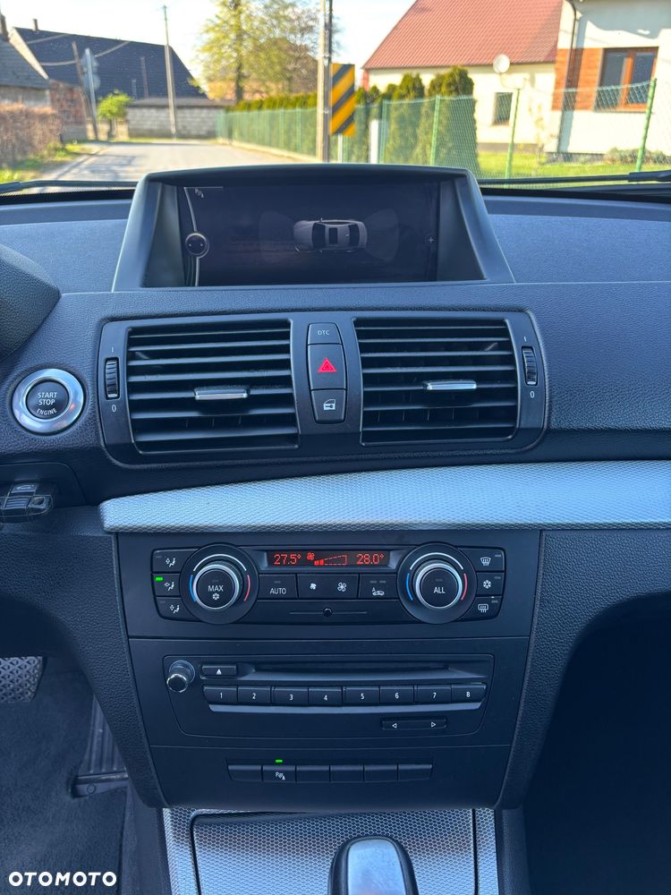 BMW Seria 1 118d Limited Edition Lifestyle mit M Sportpaket - 13