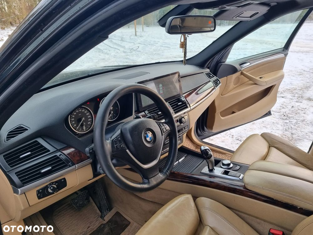 BMW X5 3.0sd xDrive - 12