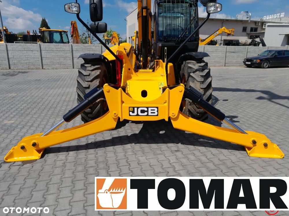 JCB 540-200 2023r - 12