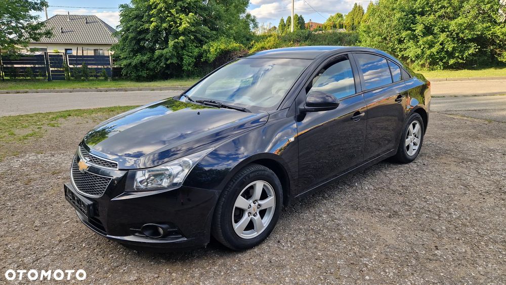 Chevrolet Cruze 1.8 LT+ - 1