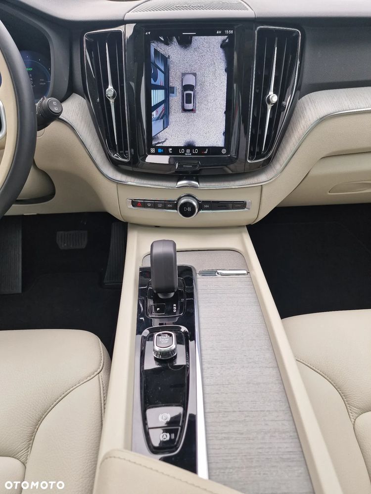 Volvo XC 60 T8 AWD Recharge Plus Bright - 22
