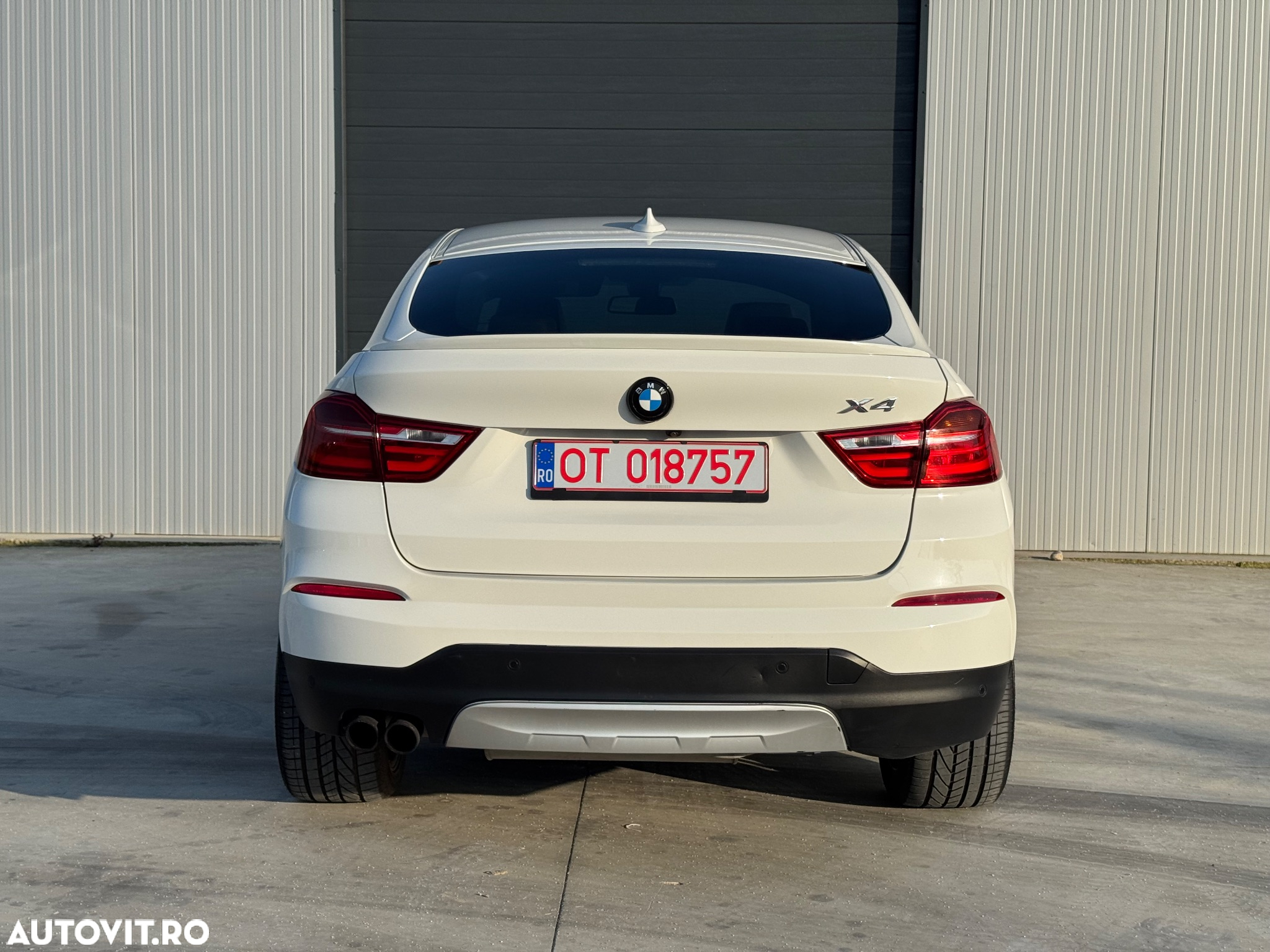 BMW X4 xDrive30d AT xLine - 36