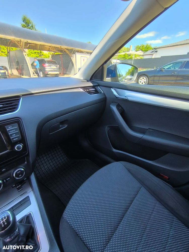 Skoda Octavia - 9