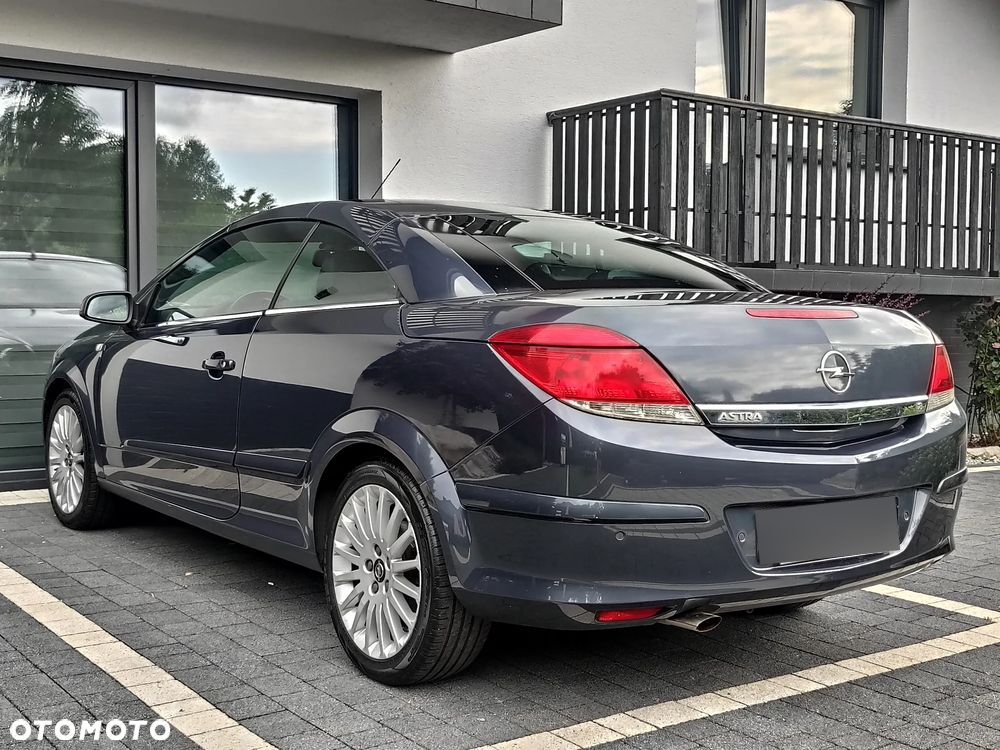 Opel Astra - 17
